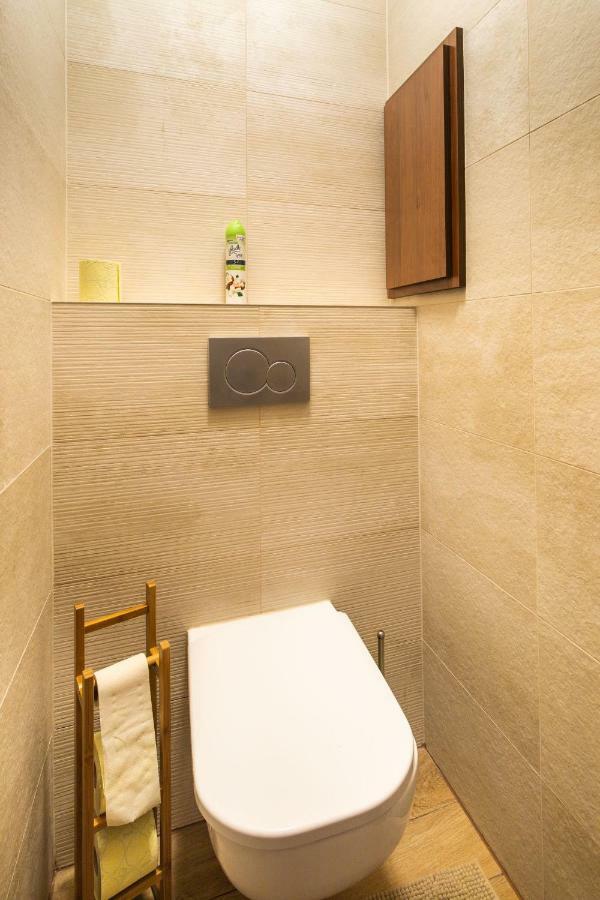 Newly Renovated, Full Equipped And Quiet Apartment Trnava Ngoại thất bức ảnh